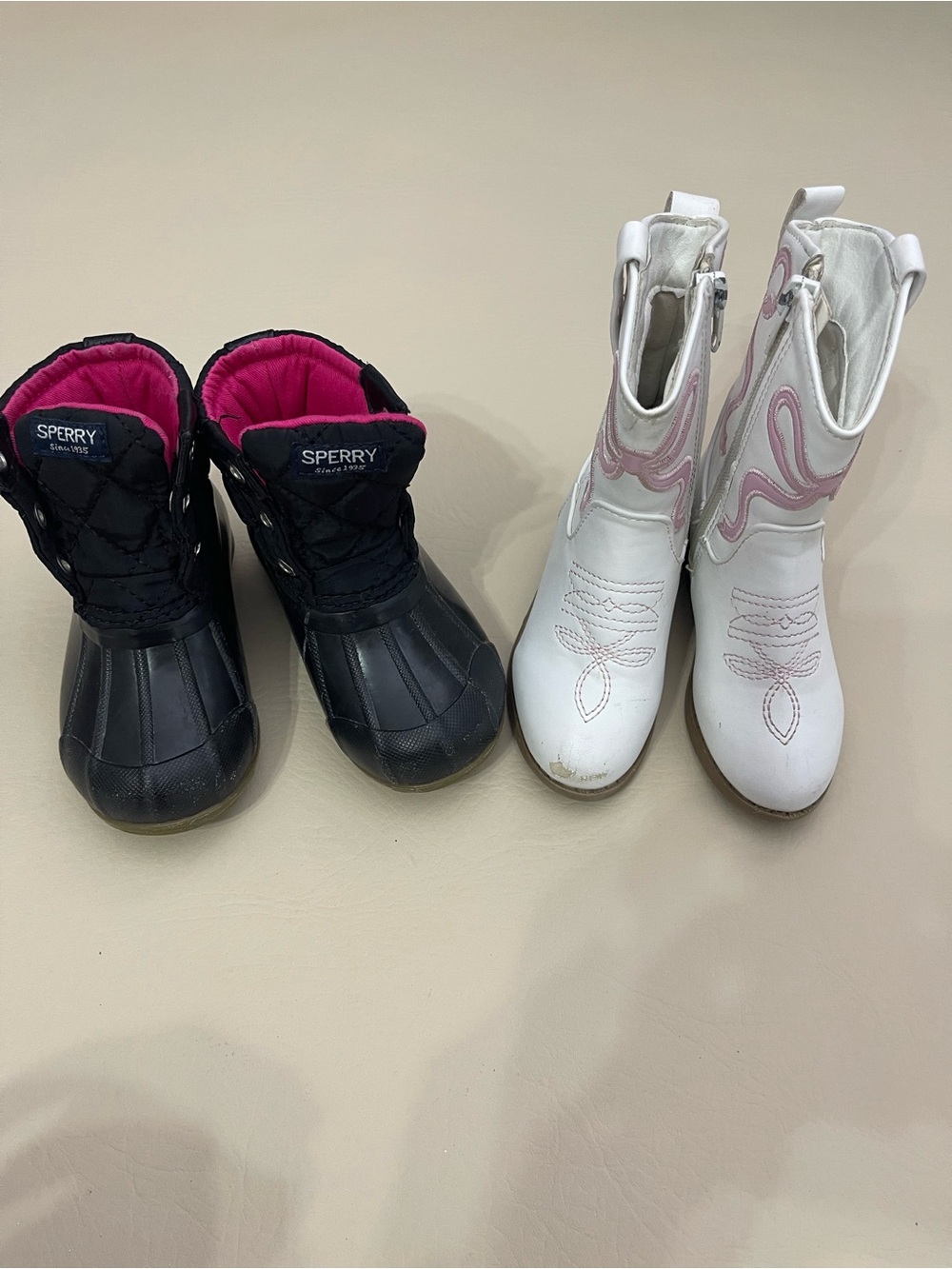 Sperry Black & Pink Kids Duck Boots and white and pink cowgirl boots size 6‎